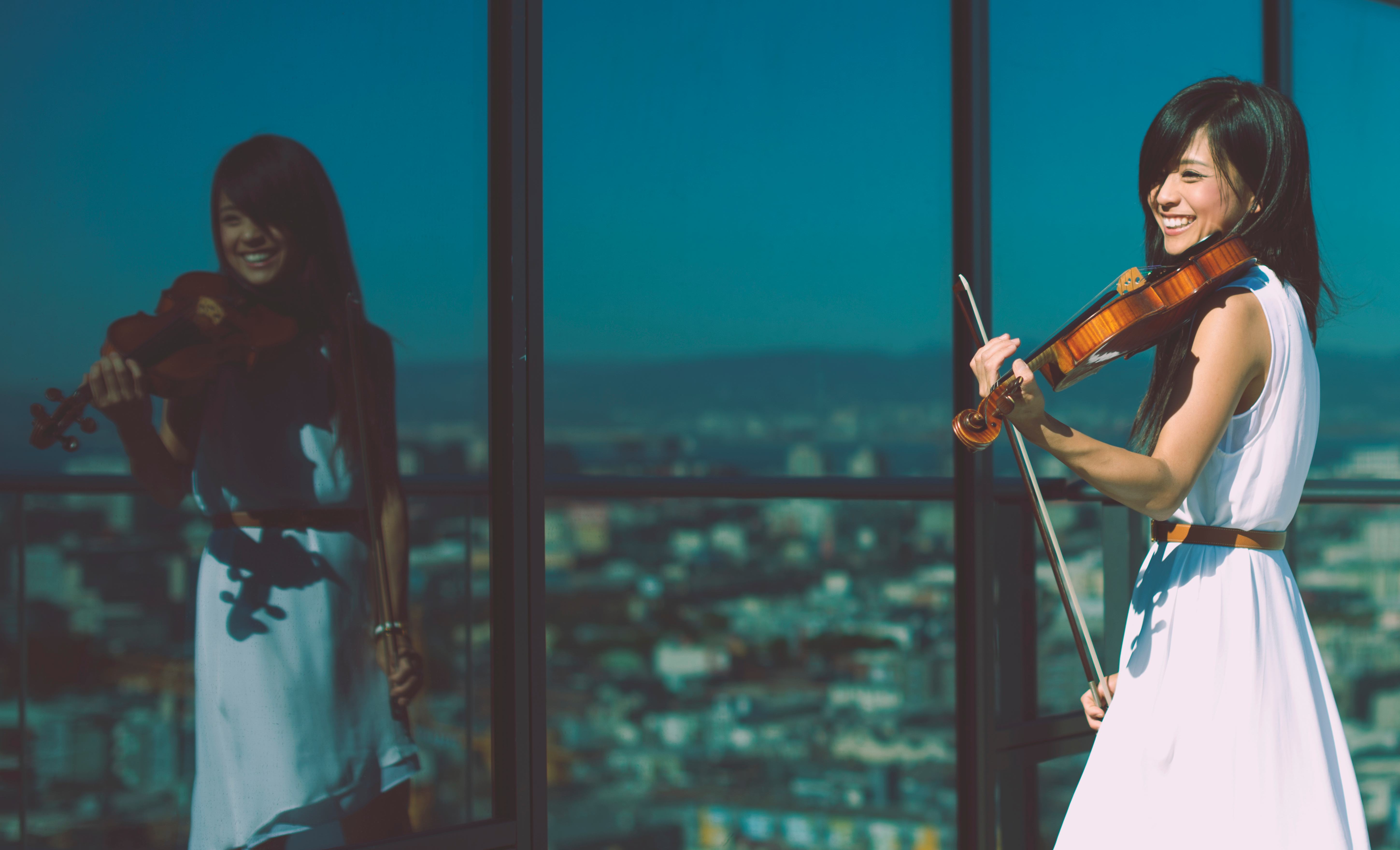 Jennifer Tzeng, Violin